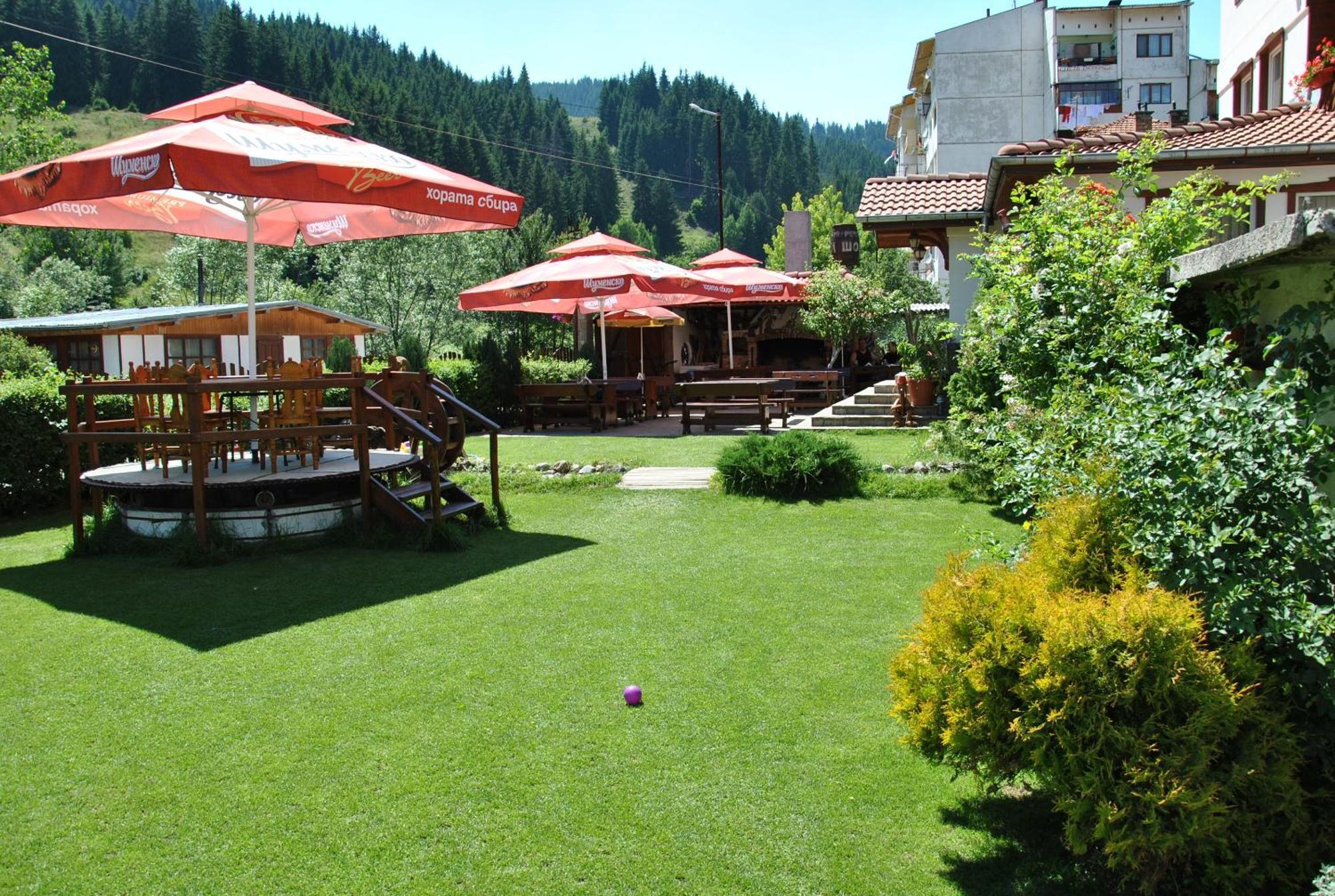 Family Hotel Shoky Chepelare Exterior photo